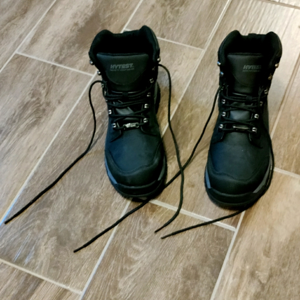 HYTEST safety boots size 10.5;no box; like new--I think wore one day